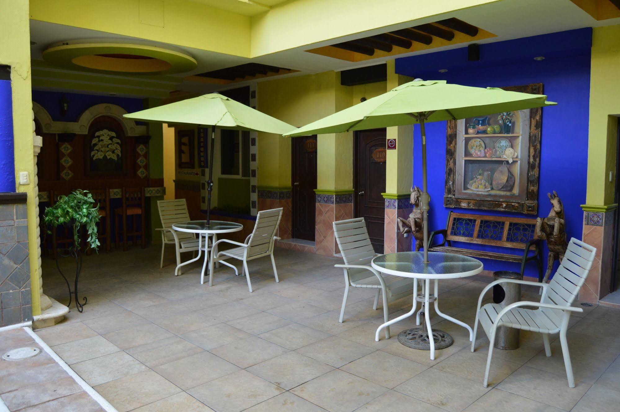 Suites Flamboyanes Mérida Esterno foto